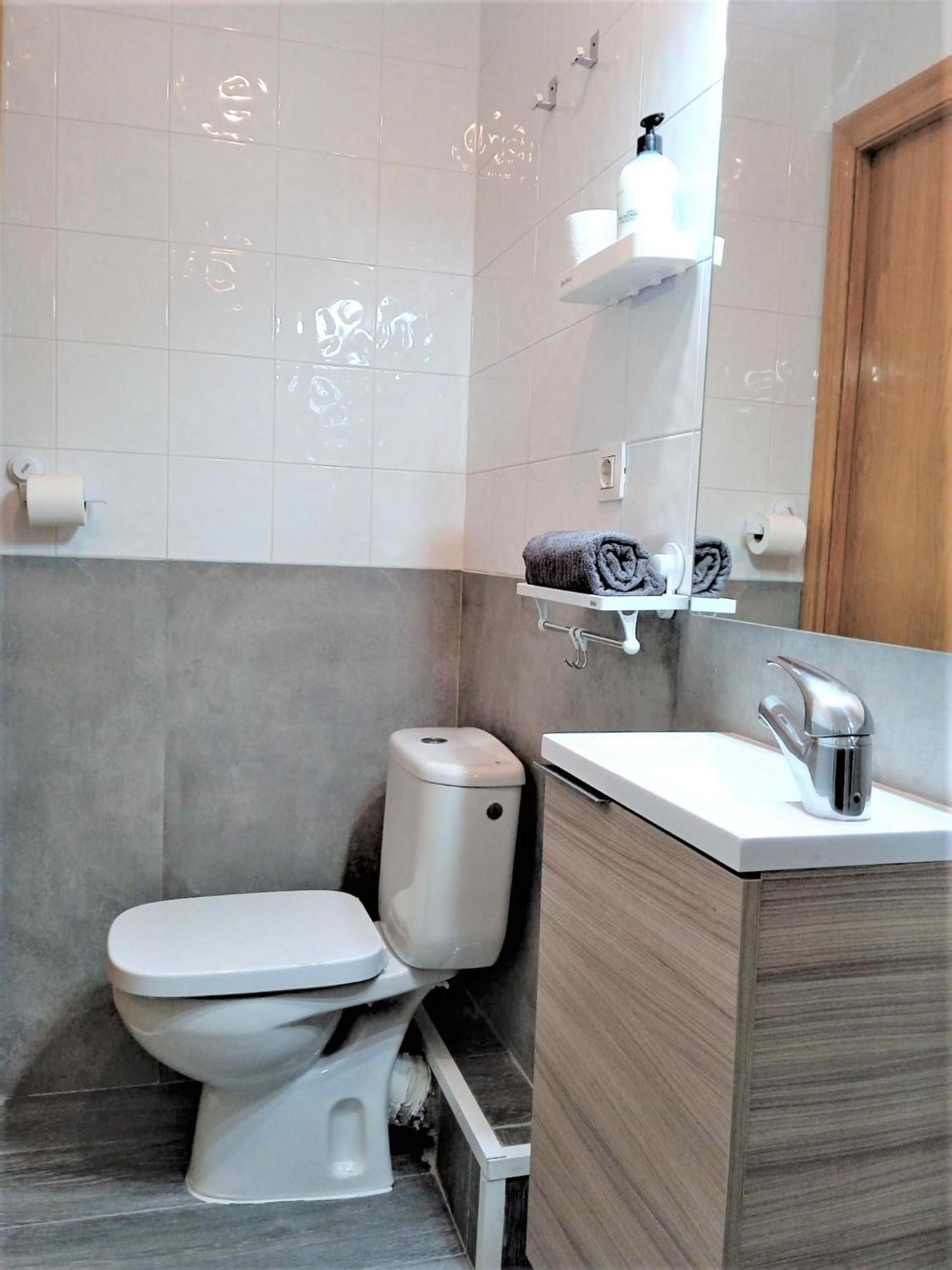 Bcn 324 Apartment Barcelona Zewnętrze zdjęcie